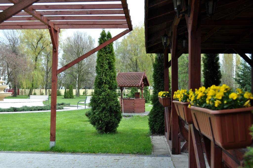 Bankietowa Hotel&Restauracja Ostrów Wielkopolski Zewnętrze zdjęcie