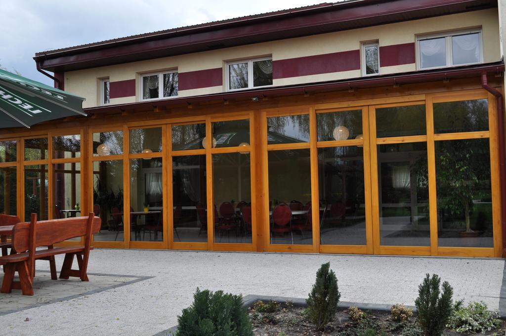 Bankietowa Hotel&Restauracja Ostrów Wielkopolski Zewnętrze zdjęcie